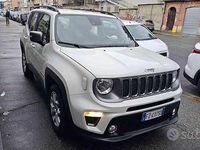 Używany Jeep Renegade Limited 120 KM (88 kW) 2019 Biały SUV