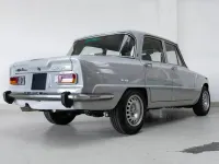 Usata Alfa Romeo Giulia Super 130 CV (95 kW) 1974 Argento Berlina