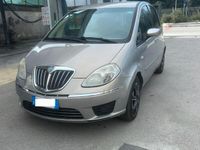Usata Lancia Musa 77 CV (56 kW) 2009 Marrone Monovolume