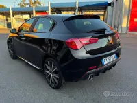 Usata Alfa Romeo Giulietta 120 CV (88 kW) 2019 Nero Utilitaria
