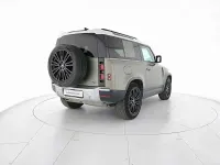 Usata Land Rover Defender First Edition 249 CV (183 kW) 2021 Verde SUV