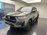 Nuova Toyota HiLux Comfort 204 CV (150 kW) 2025 Oxide bronze Pick-up