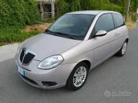 Usata Lancia Ypsilon 60 CV (44 kW) 2009 Grigio Utilitaria