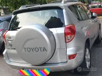 Usata Toyota RAV4 Luxury 136 CV (100 kW) 2007 Grigio SUV