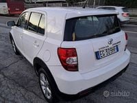 Usata Toyota Urban Cruiser Luxury 2009 Bianco Utilitaria