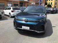 Usata VW Tiguan R-line 193 CV (141 kW) 2024 Blu SUV
