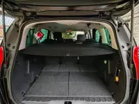 Usata Peugeot 5008 Family 112 CV (82 kW) 2011 Nero Monovolume