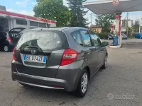 Usata Honda Jazz Trend 90 CV (66 kW) 2011 Grigio Utilitaria