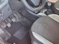 Usata Toyota Aygo 69 CV (50 kW) 2017 Rosso Utilitaria