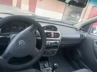 Używany Opel Corsa 69 KM (50 kW) 2004 Niebieski Hatchback