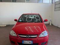 Usata Opel Corsa 80 CV (58 kW) 2006 Rosso Utilitaria