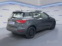 Käytetty Seat Arona Reference 95 HP (69 kW) 2025 Harmaa Katumaasturi