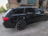 Usata Audi A4 143 CV (105 kW) 2010 Nero Station wagon
