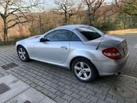 Usata Mercedes SLK200 163 CV (119 kW) 2004 Argento Cabrio