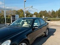 Usata Mercedes E200 163 CV (119 kW) 2003 Nero Berlina