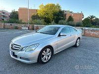 Usata Mercedes E200 Executive 184 CV (135 kW) 2011 Argento Coupé