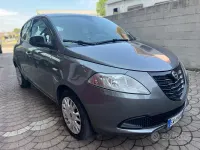 Usata Lancia Ypsilon 69 CV (50 kW) 2014 Grigio Utilitaria