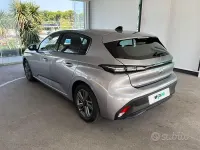 Usata Peugeot 308 Active 131 CV (96 kW) 2022 Grigio Berlina