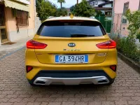 Usado Kia XCeed 136 CV (100 kW) 2020 Amarillo SUV