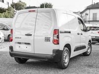 Usata Fiat Doblò 131 CV (96 kW) 2024 Bianco Monovolume