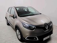Usata Renault Captur 90 CV (66 kW) 2014 Grigio SUV