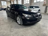 Usata BMW 530 235 CV (172 kW) 2007 Nero Station wagon
