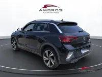 Usata VW T-Roc R-line 150 CV (110 kW) 2022 Nero SUV