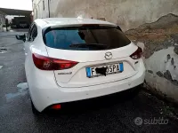 Usata Mazda 3 100 CV (73 kW) 2016 Bianco Berlina