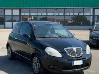 Usata Lancia Ypsilon 75 CV (55 kW) 2009 Nero Utilitaria