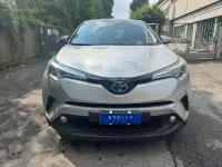 Begagnad Toyota C-HR Active 98 HK (72 kW) 2019 Metal stream met SUV