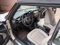 Usata Mini Cooper Cabriolet 136 CV (100 kW) 2016 Cabrio