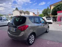 Usata Opel Meriva 120 CV (88 kW) 2011 Beige Monovolume