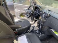 Usata Dacia Lodgy Lauréate 109 CV (80 kW) 2017 Monovolume