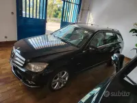 Usata Mercedes C220 Avantgarde 170 CV (125 kW) 2011 Nero Station wagon
