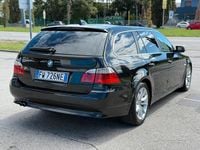 Begagnad BMW 525 197 HK (144 kW) 2009 Svart Kombi