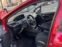 Usata Peugeot 208 68 CV (50 kW) 2012 Rosso Utilitaria