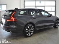 Usata Volvo V60 CC Pro 190 CV (139 kW) 2019 Grigio Station wagon