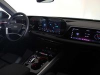 Begagnad Audi A5 S-Line 204 HK (150 kW) 2024 Vit Kombi