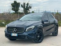 Usata Mercedes GLA200 136 CV (100 kW) 2016 Blu SUV