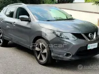 Usata Nissan Qashqai Tekna 110 CV (80 kW) 2016 Grigio SUV