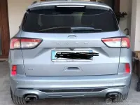 Usata Ford Kuga 120 CV (88 kW) 2023 Grigio SUV