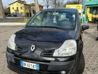 Usata Renault Modus 75 CV (55 kW) 2008 Nero Monovolume