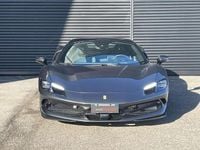 Usata Ferrari 296 829 CV (609 kW) 2024 Grigio Cabrio