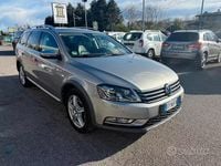 Usata VW Passat Alltrack Highline 177 CV (130 kW) 2014 Grigio Station wagon