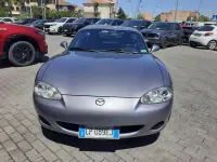 Usata Mazda MX5 110 CV (80 kW) 2004 Grigio Cabrio