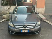 Usata Mercedes B180 Executive 109 CV (80 kW) 2013 Grigio Monovolume