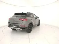 Usata VW T-Roc Style 150 CV (110 kW) 2023 Grigio SUV