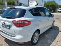 Usata Ford C-MAX Titanium 115 CV (84 kW) 2015 Bianco Monovolume