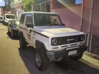 Usata Daihatsu Rocky 1987 Bianco SUV