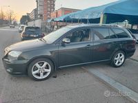 Usata Toyota Avensis 150 CV (110 kW) 2007 Nero Station wagon